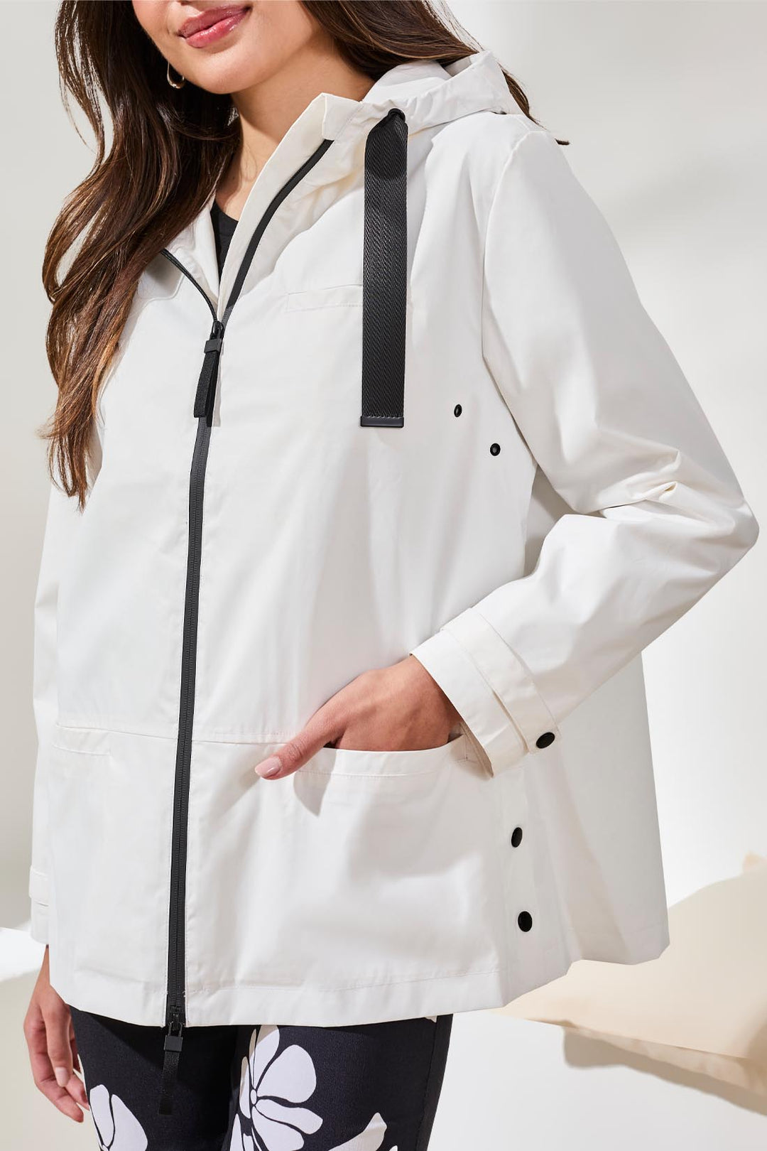Tribal Raincoat W/ Hood - White