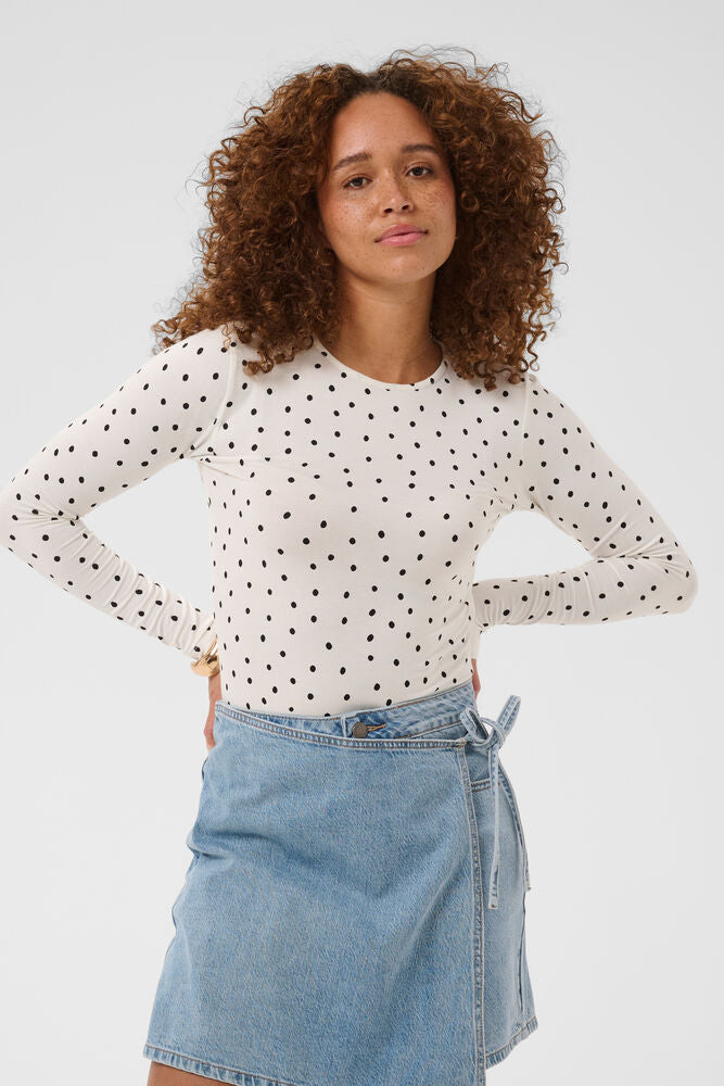 Kaffe Bella LS T-Shirt - Chalk/Black Dot