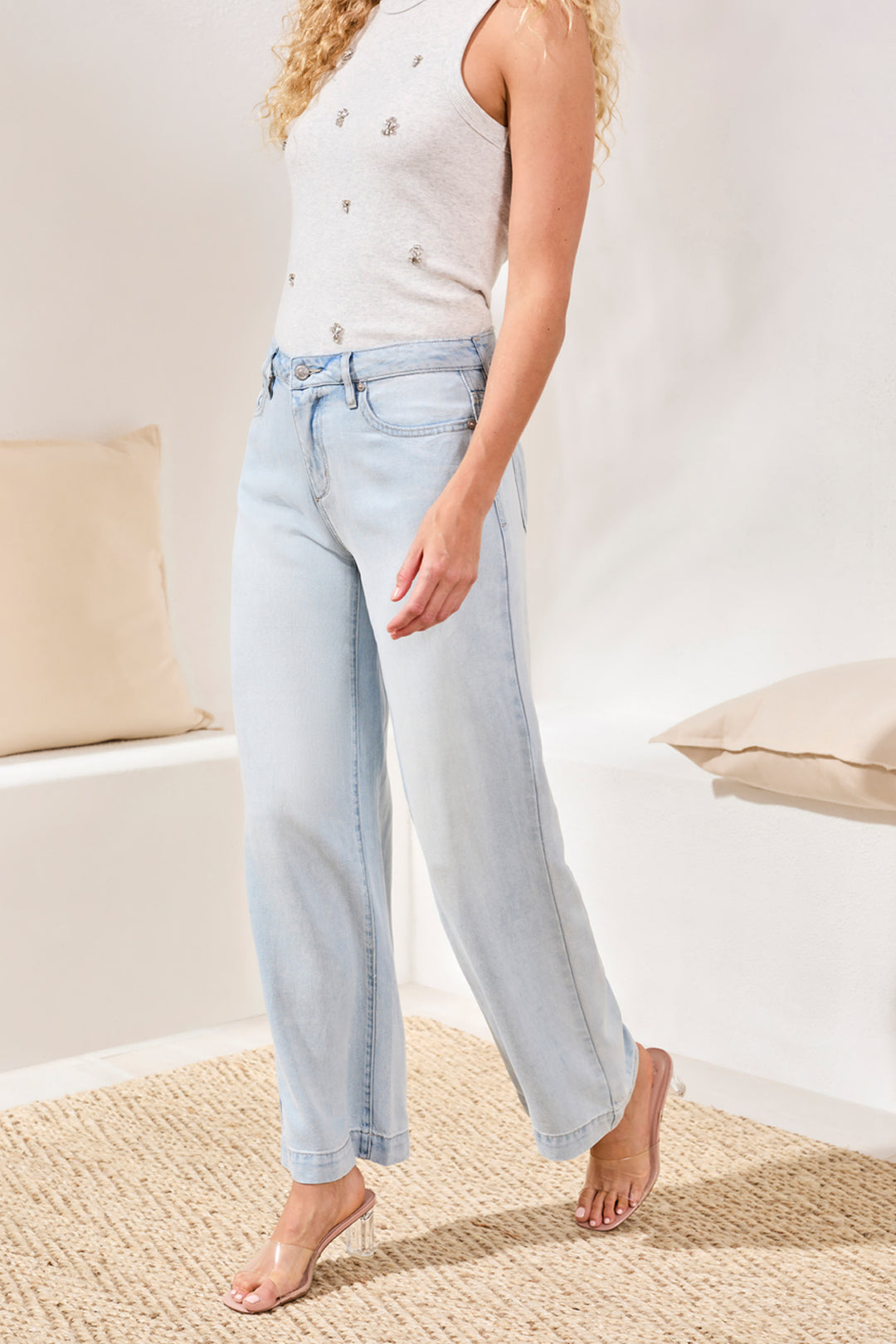 Tribal Audrey Hugging Flowy Wide Denim - Bondibeach