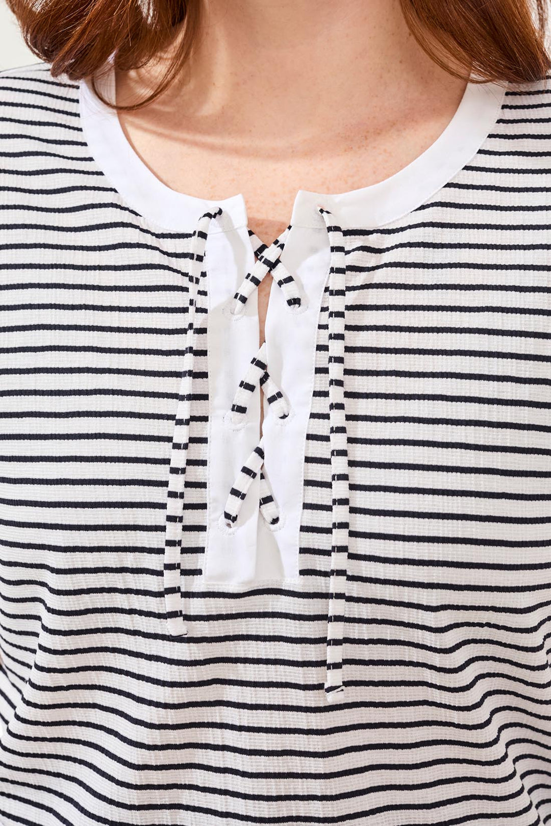 Tribal Top W/Laceup - Black