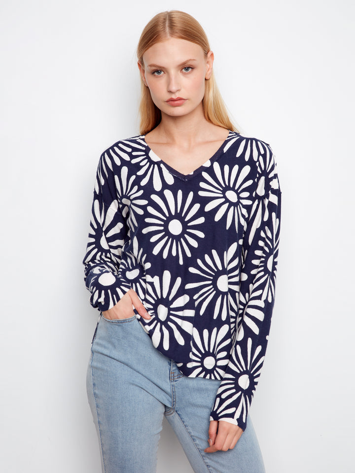 Charlie B Reversible Printed V-Neck Sweater - Nautic