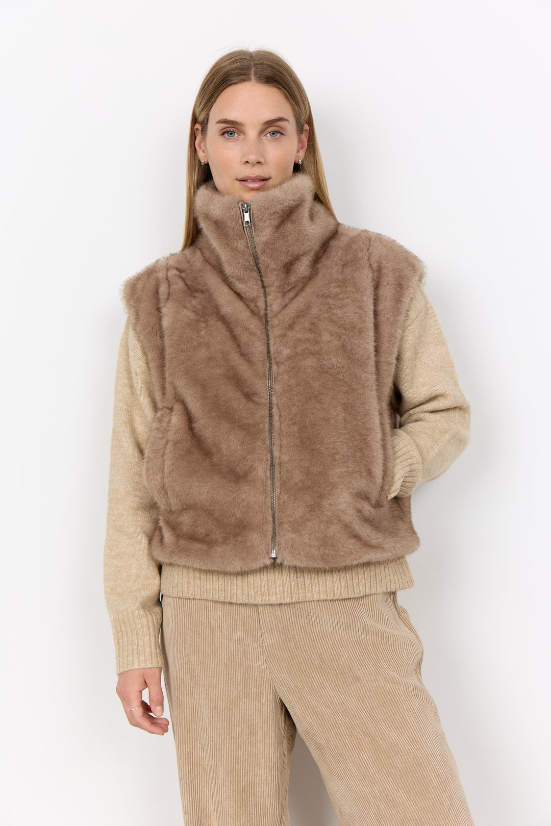 Soyaconcept Zip Up Sweater Vest - Camel
