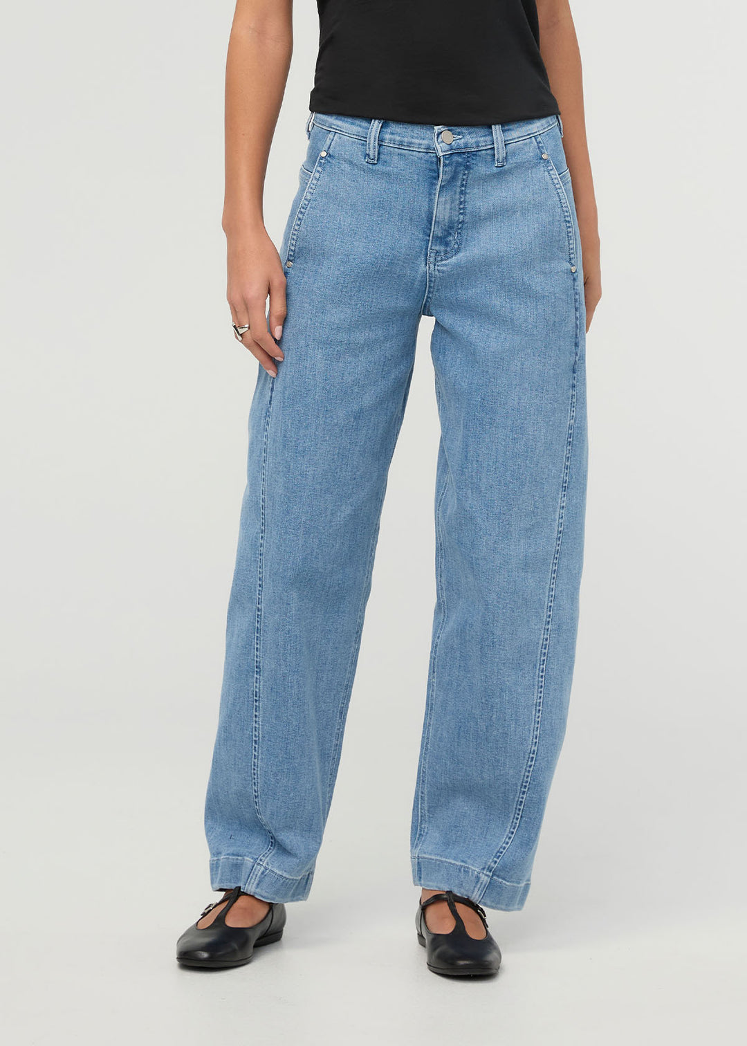 DUER Performance Denim + High Rise Barrel - Light Stone