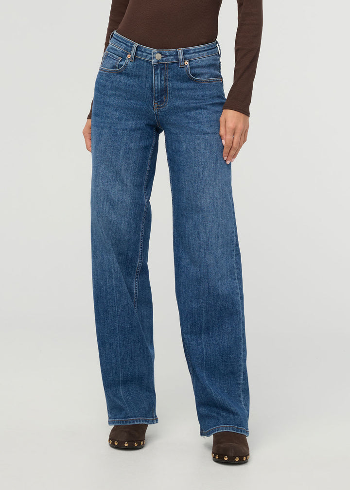DUER Performance Denim + Cascade Jean - Swell