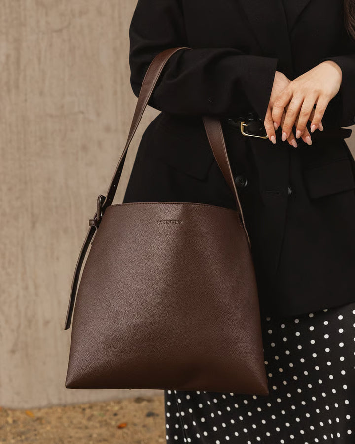 Louenhide Peyton Shoulder Bag - Chocolate